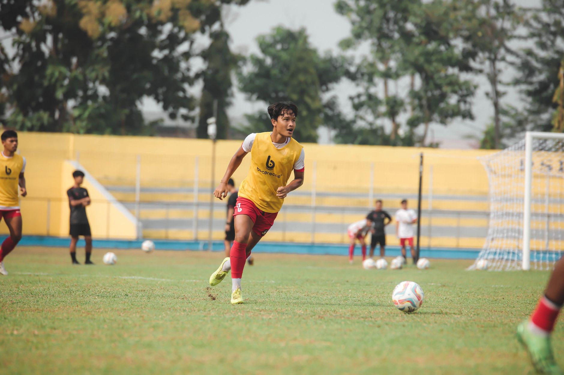 Sepak Bola di Tepian Maut: Keunikan Liga Lokal Meksiko yang Bikin Melongo